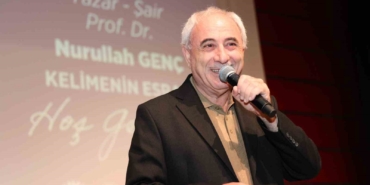 Nurullah Genç: "Sanatı ve tarihimizi öğreneceğiz ki bu ülke güzelleşsin"