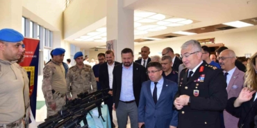 Balıkesir’de Ulusal Savunma ve Teknoloji zirvesi düzenlendi