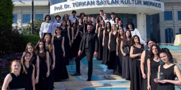 Zeki Müren Güzel Sanatlar Lisesi Çoksesli Korosu’ndan uluslararası başarı