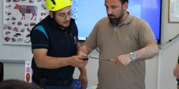 Kurban kesim kursuna yoğun ilgi