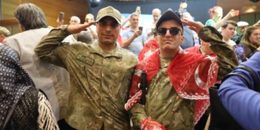 Bursa’da ‘özel askerler’ için kına eğlencesi