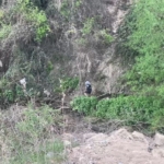 Dilenci önde zabıta amiri arkada adeta maraton koşusuna çıktılar