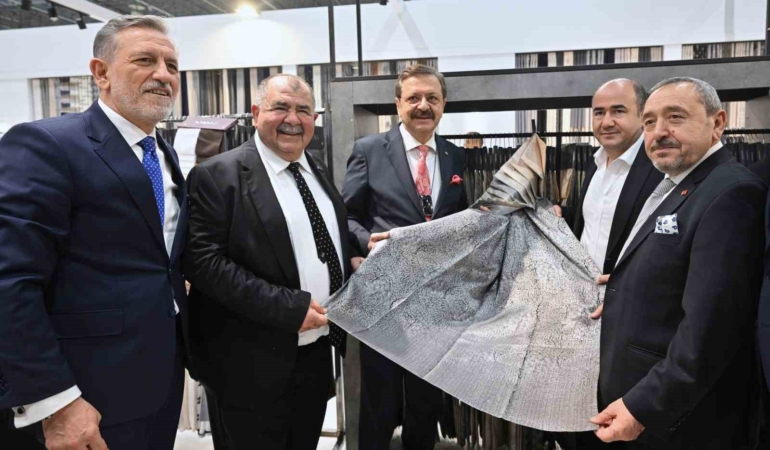 TOBB Başkanı Hisarcıklıoğlu’ndan HOMETEX Fuarı’na tam not