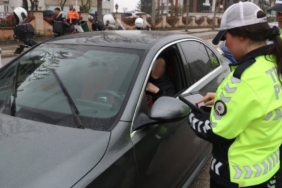 Bursa’da kural tanımayan sürücülere ceza yağdı
