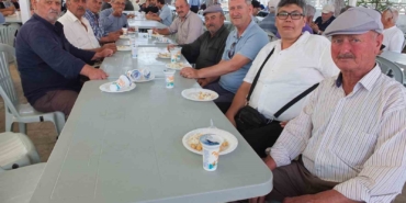 Burhaniye’de geleneksel Mahalle hayrı yüzlerce insanı buluşturdu