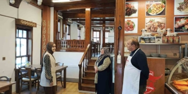 Gölpazarı’nın ekonomik ve sosyal dokusunun önemli parçaları olan esnaflara ziyaret
