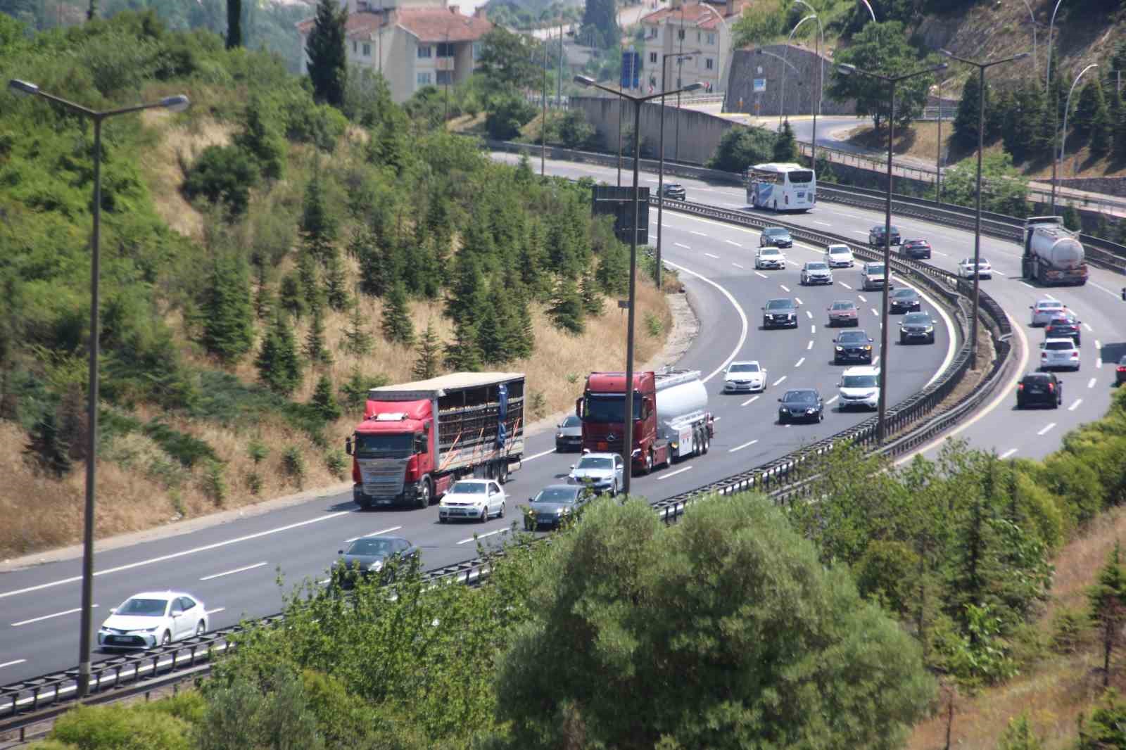 Bayram tatili dönüşünde Kocaeli’de trafik akıcı seyrediyor