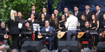 Öğretmenler korosundan unutulmaz türkü gecesi