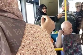 Otobüs şoföründen engelli vatandaşa tepki çeken davranış: "Babanın malı mı geri zekâlı?"