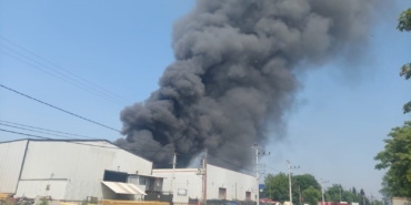 Kocaeli’de fabrika yangını