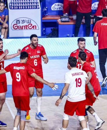 A Milli Erkek Voleybol Takımı, Slovenya’ya 3-0 mağlup oldu