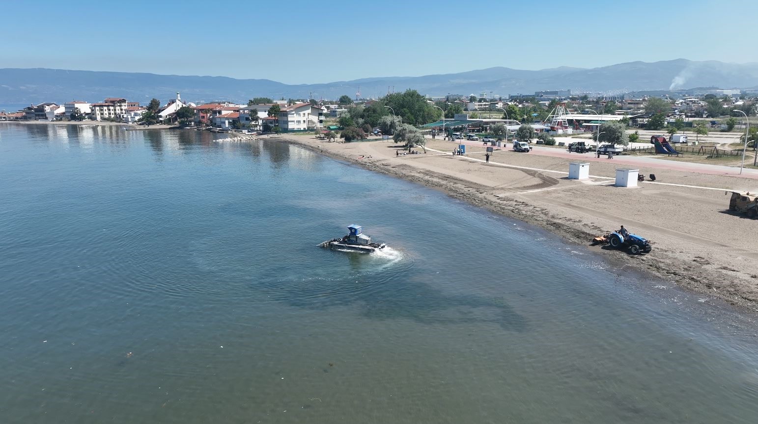 Bursa plajlarında sezon hazırlığı