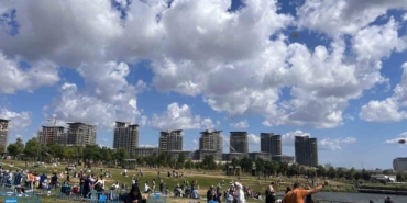 Başakşehir’de gökyüzü uçurtmalarla renklendi