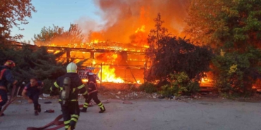 Sakarya’da kafede korkutan yangın