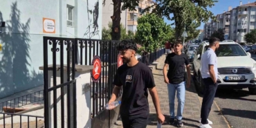 Sınava son dakika koşarak yetiştiler
