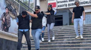 Kağıthane’de kuyumcuya sahte altın sattılar: 2 gözaltı
