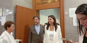 Gazeteci Ece Üner ilk kez hakim karşısına çıktı