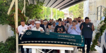 "Mona Roza"ya ilham olan Muazzez Akkaya Giray, son yolculuğuna uğurlandı