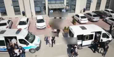 Yalova merkezli 8 ilde siber dolandırıcılık operasyonu: 7 tutuklama