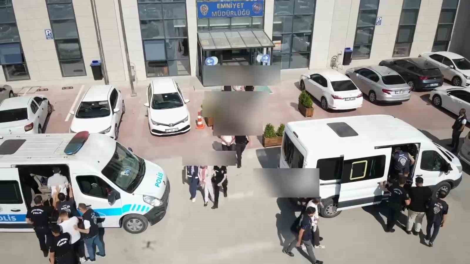 Yalova merkezli 8 ilde siber dolandırıcılık operasyonu: 7 tutuklama