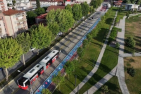 Türkiye’de ikinci şehir Sakarya oldu: Metrobüsler ilk seferini yaptı