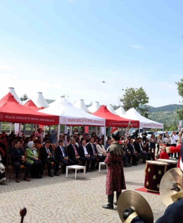 81 ilden gelen gençler Söğüt’te tarihle buluştu