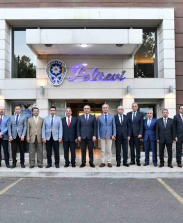 Tekirdağ’da görev yeri değişen kaymakamlara veda programı düzenlendi