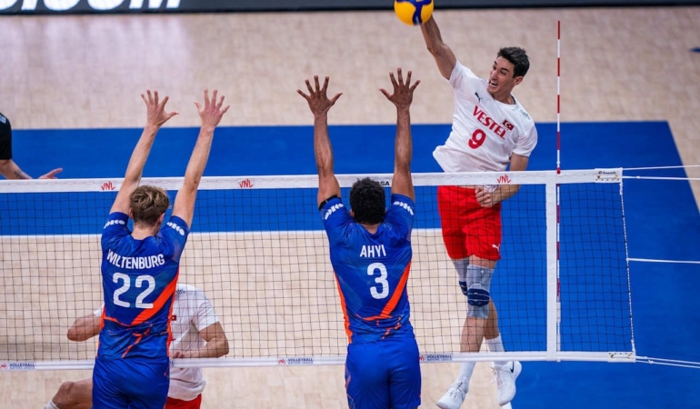 2025 Voleybol Milletler Ligi: Hollanda: 3 - Türkiye: 1