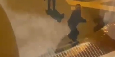 Bayrampaşa’da boşanma aşamasındaki eşinin yakınları dehşeti yaşattı