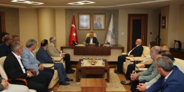 Başkan Büyükakın, güven tazeleyen federasyon başkanı ve yönetimini ağırladı