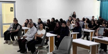 Gençlere bilinçli teknoloji kullanımı eğitimi