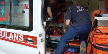 Çocuğunu kurtarmak için suya atlayan anne hayatını kaybetti