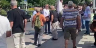 Marmaray’da çıkan ’yol tarifi’ kavgasında yumruklar havada uçuştu