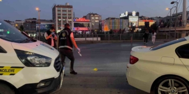 Başakşehir’de alışveriş merkezi önünde silahlı saldırı: 1 yaralı
