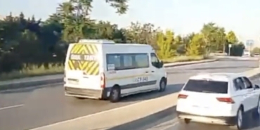 Başakşehir’de ters yönde ilerleyen araçlar trafikte tehlike saçtı