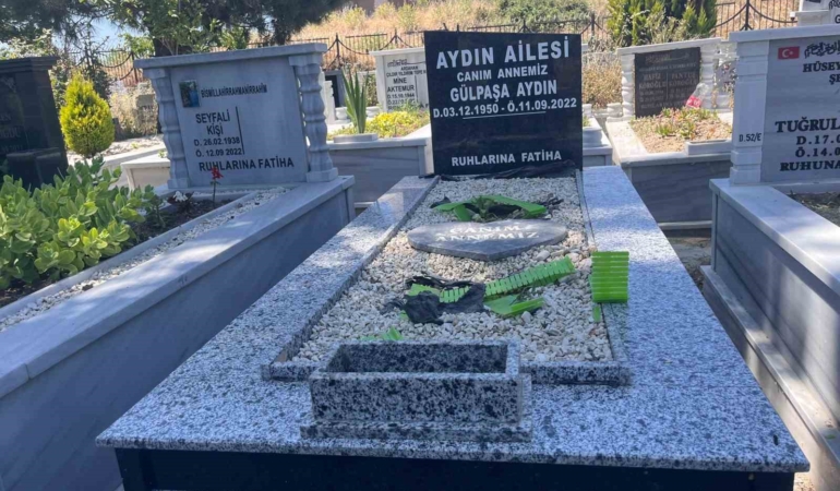 Esenyurt’ta bir mezar, kimliği belirsiz kişilerce 2,5 yılda 20 kez tahrip edildi