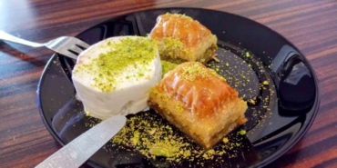 (ÖZEL) Bu yıl baklavanın yanında dondurma revaçta