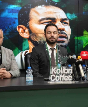 Selçuk İnan, Kocaelispor’a imzayı attı