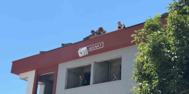 Başakşehir’de elektrik akımına kapılan işçi inşaattan düştü