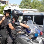 Bağcılar Belediyesi YKS’ye giren öğrencilerin yardımına koştu