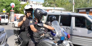 Bağcılar Belediyesi YKS’ye giren öğrencilerin yardımına koştu