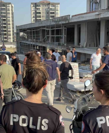 Edirne’de inşaat işçileri arasında kavga: Polis cop ve biber gazıyla müdahale etti