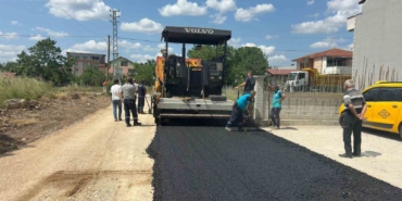 Kartepe’de iki mahallede asfalt çalışması
