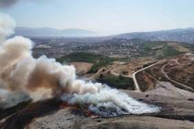 Çöp döküm sahasında yangına müdahale sürüyor