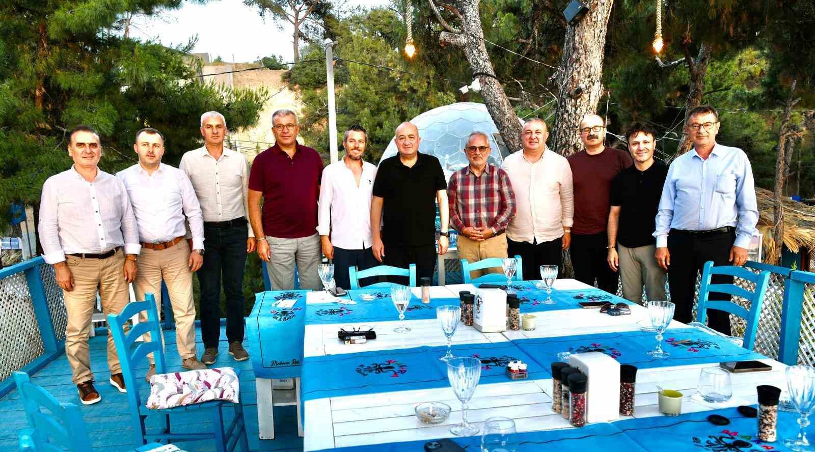 Milletvekili Gider: "Millete hizmet için gelen her belediye başkanına kapımız sonuna kadar açıktır"