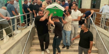 Girdiği denizde hayatını kaybetmişti, son yolculuğuna uğurlandı