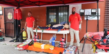 Sahillerde canlar onlara emanet: Cankurtaranlar göreve başladı