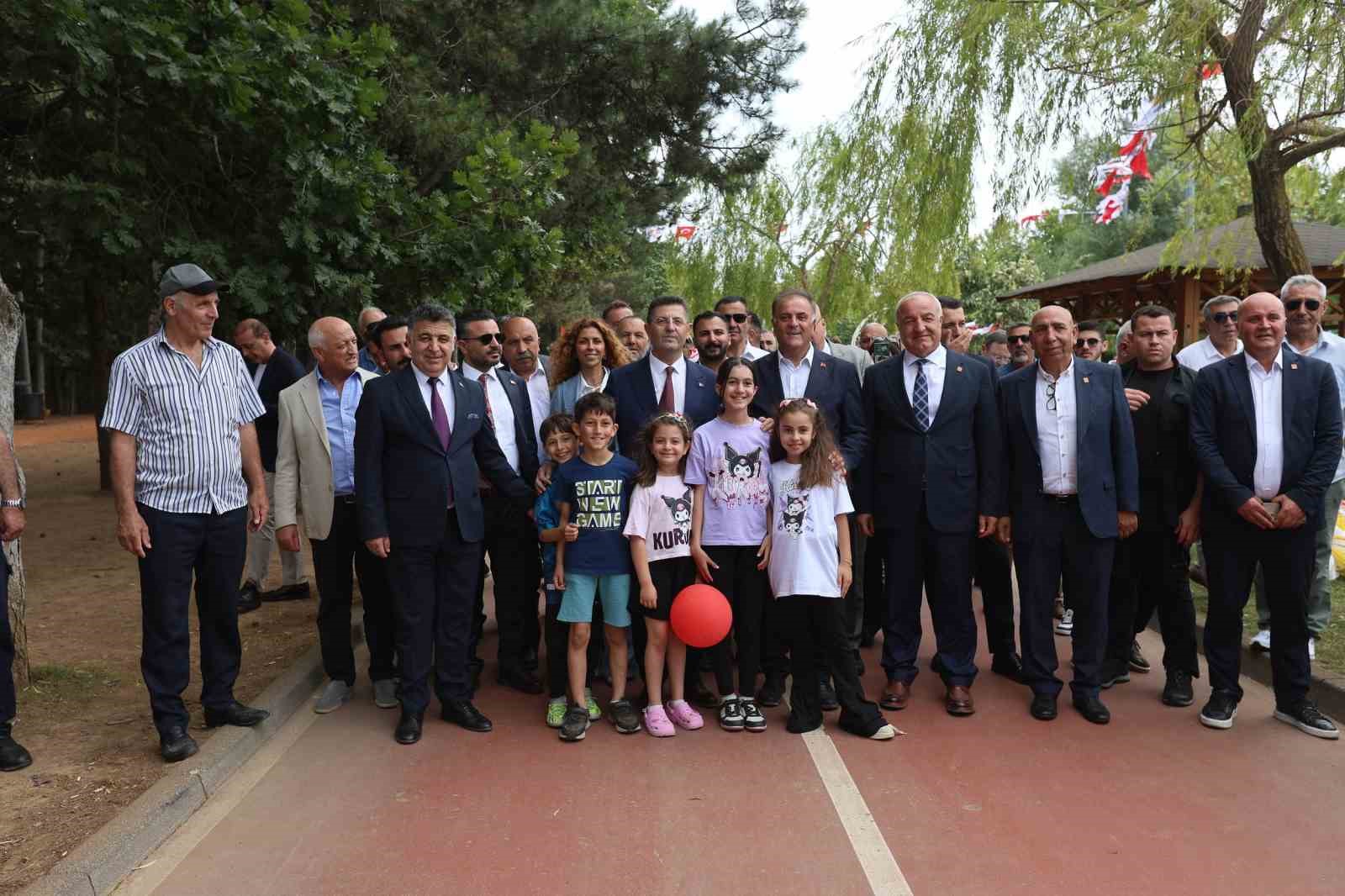 Çekmeköy Şehit Üsteğmen Arif Kalafat Doğa Parkı açıldı