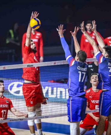 A Milli Erkek Voleybol Takımı, Fransa’ya mağlup oldu