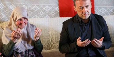 Vali Sözer’den şehit ailesine ziyaret